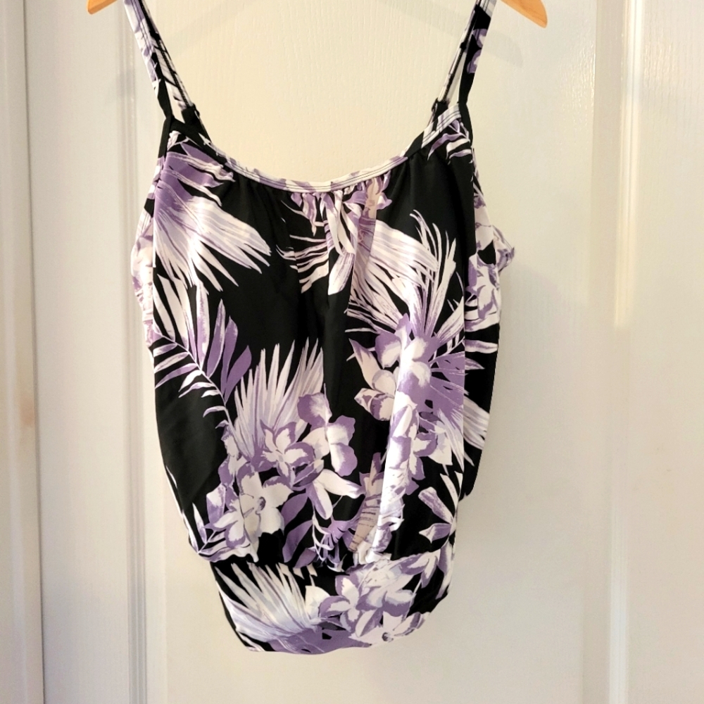 Fully lined swim top